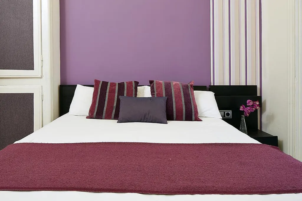 Konukevi Brustar Gotic-Centric Otel Barselona