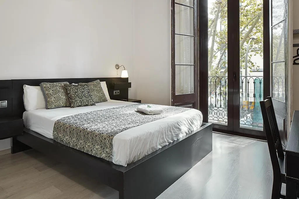 Konukevi Brustar Gotic-Centric Otel Barselona