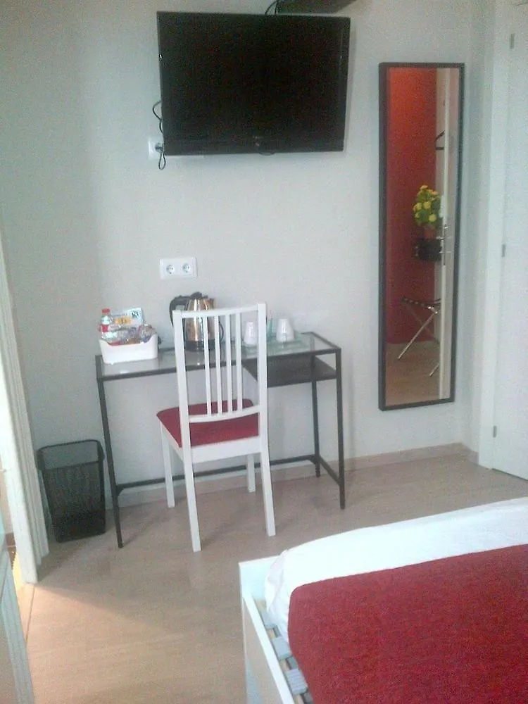 Konukevi Brustar Gotic-Centric Otel Barselona