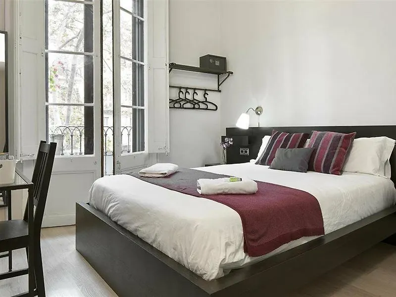 Brustar Gotic-Centric Otel Barselona 2*,  İspanya